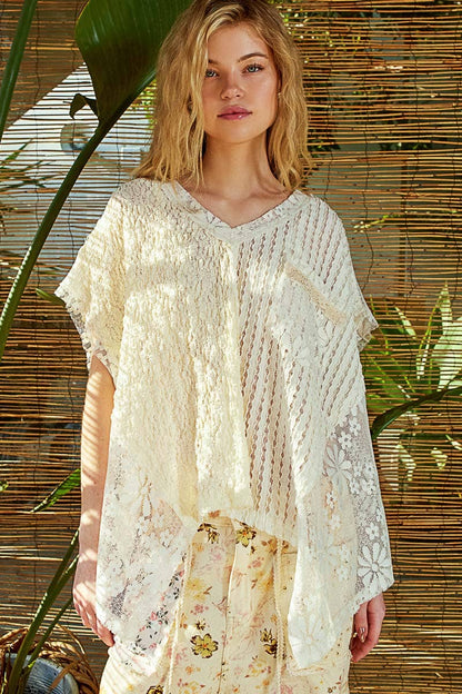 Oversize v-neck short sleeve lace front pocket woven top