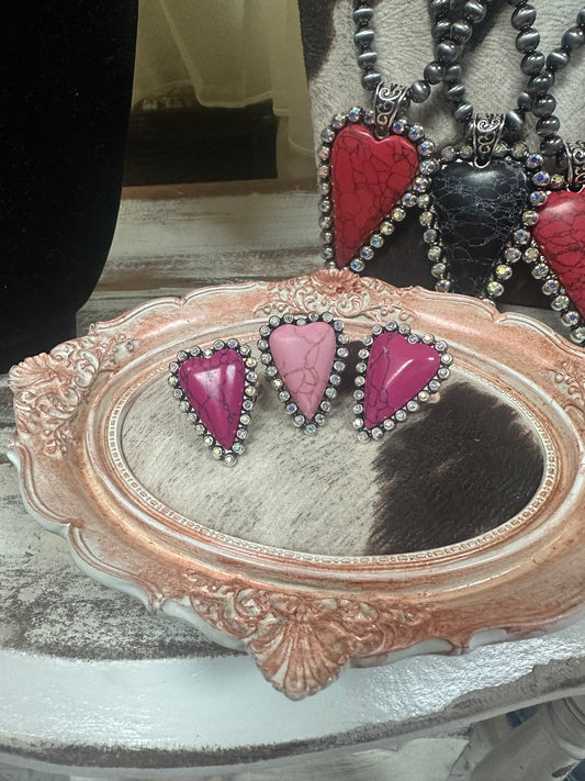 IB crystal heart ring