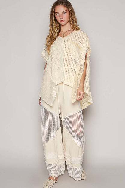 Oversize v-neck short sleeve lace front pocket woven top