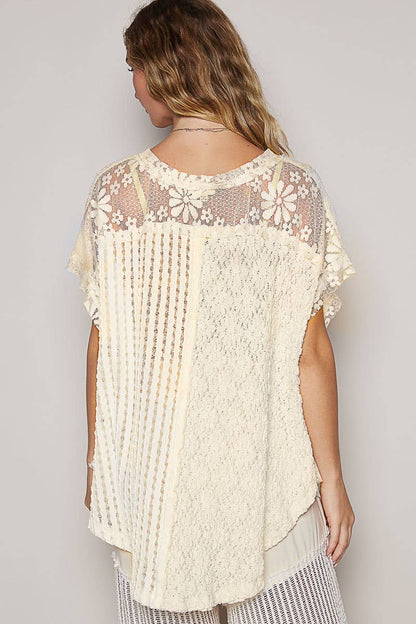 Oversize v-neck short sleeve lace front pocket woven top