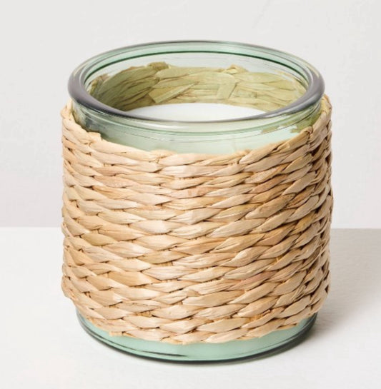 3 wick candle