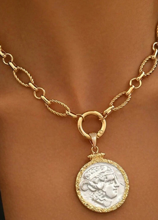 Gold chain medallion necklace