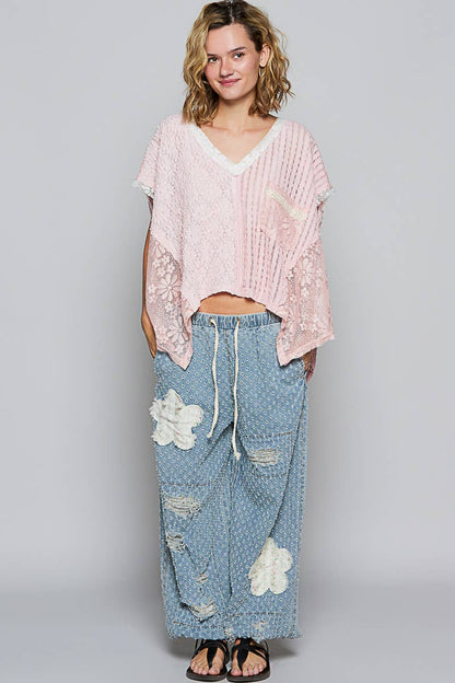 Oversize v-neck short sleeve lace front pocket woven top